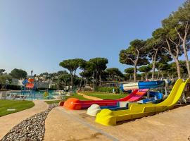 Interpals Eco Resort, glamping site in Pals