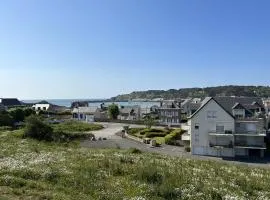 668 - Magnifique maison familiale vue mer, 12 voyageurs à deux pas du centre d'Erquy