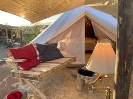 BCS Buena onda sea view bell tent, Hotel in El Sargento