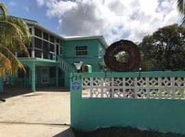 Bamboleo Inn, Hotel in Belize City