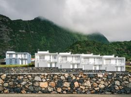 Villas do Mar, self catering accommodation in Faja Grande