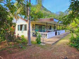 Akivai Lodge Ua-Pou, hostal o pensión en Hakamui