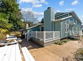 Gone Coastal Beautiful North End Close To Beach Access