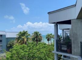 Atlantic Sunrise Penthouse, Hotel in Key West