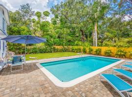 Private Heated Pool - Arcade - Pets - 2 King Beds, holiday home in Bradenton