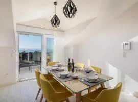Potter - Penthouse with sea view & 2 parking places