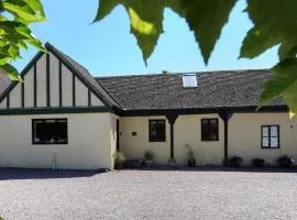 3 Home Farm South