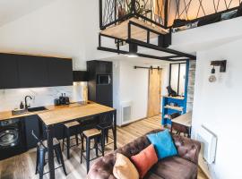 LE FACTORY aux pieds de la gare SNCF Laval, hotel di Laval