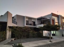 Studios V19, bed and breakfast en Colima