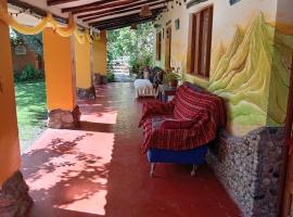 EColodge Ccatan, cabin in Urubamba