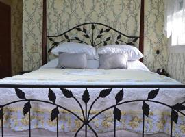 Black Friar Inn and Pub、バー・ハーバーのバケーションレンタル