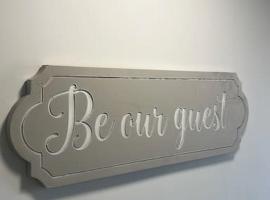 Westland Suites - Stylish, Modern, Elegant, Central Apartments, ξενοδοχείο σε Londonderry County Borough
