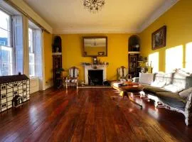 Central Bath, 18th Century Georgian Rooms