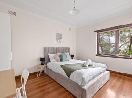 Cozy Lindfield Stayz, hotel en Sídney