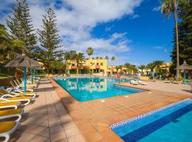 Casa Tindaya - 5 min walk from the Sea, hotel di Corralejo