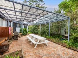 Hidden Orchard - Pet Friendly - 4 Mins Walk to Beach