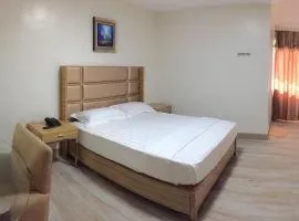 Meaco Royal Hotel - Valenzuela