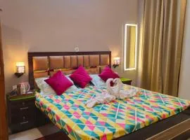 Goel's Homestay - Luxurious King Size Beds