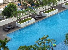 Harbour Bay Residence Apt above Harbour Bay Ferry Terminal, hotel a Jodoh