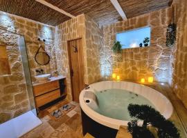 Les Spas de la mer, Suite & Spa, Love room, Plein Cœur du Grau, apartment in Le Grau-du-Roi