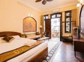 Duplex sky Garden & couple Hottub by SSens Homes