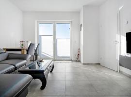 Neubau Ferienwohnung mit Balkon, apartment in Gronau