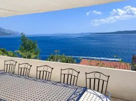 Gorgeous Home In Pisak With Wifi