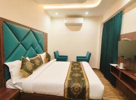 Hotel East Wood Amritsar, hotel with parking in Amritsar