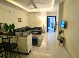 1 Bed Modern Apartment, Pool, Gym, Cinema