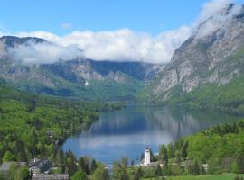 Apartment Zalokar, nastanitev ob plaži v Bohinju