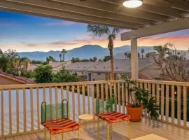 The Modern Indio Large Family Home With Pool And Spa