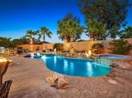 The Luxe House With Resort Style Pool