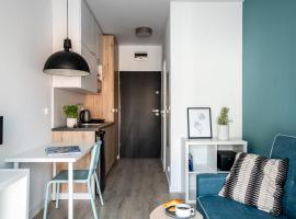 ADLER Room Suite -- prywatna łazienka, dostęp na kod -- BEZPŁATNY PARKING – apartament z obsługą w mieście Konstantynów Łódzki