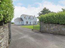 Cloughoge House, vacation home in Kilrush