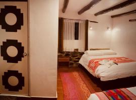 Inca viewpoint: Ollantaytambo'da bir otel