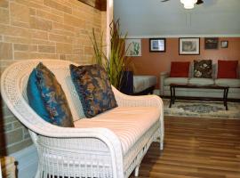 City Pads, holiday rental in Grand Forks