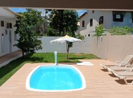 Suítes com piscina Praia do Forte Tomas, מלון בפראיה דו פורטה