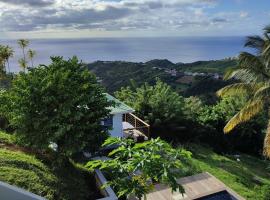 VillAnolis Martinique, hotell i Le Carbet