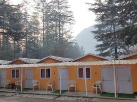 ์นด์์ ์์นํ ํธํ
Pandora Riverside Cafe & Stay