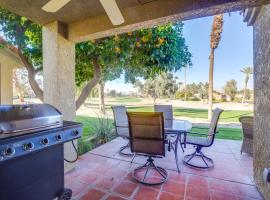Palm Desert Resort Home with Golf and Mountain Views!, vacation home in Palm Desert