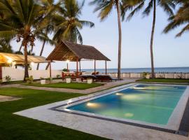 Oasys House - Beautiful Private Beach Front Home, hotell nära Parking for Dhow Trips, Msambweni