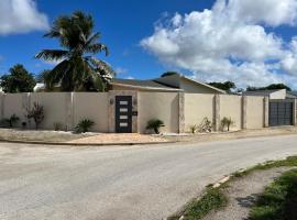 La Villas at Pos Chiquito Caribbean Paradise in Aruba, hotell i Savaneta