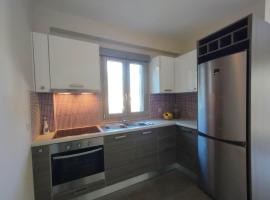 Angelos Apartment 2 karavomylos, beach hotel in Karavomylos