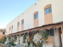 Al Deira Dahab Hotel, hotell i Dahab