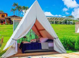 Aw Guatape Glamping Resort - Represa de Guatape, hotel v destinaci Guatapé