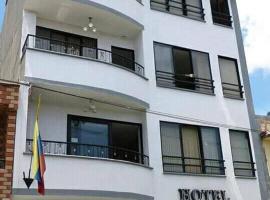 HOTEL MONTERREY, מלון בRuiosucio