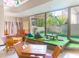 Kuta Suci Guesthouse, hotell i Downtown Kuta, Kuta