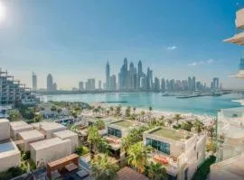 *Five Palm* 2bdr Private Beach