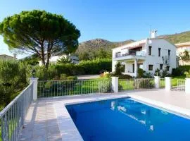 Casa amplia con piscina privada y aire acondicionado - ES-258-71