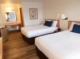 Harbor Inn